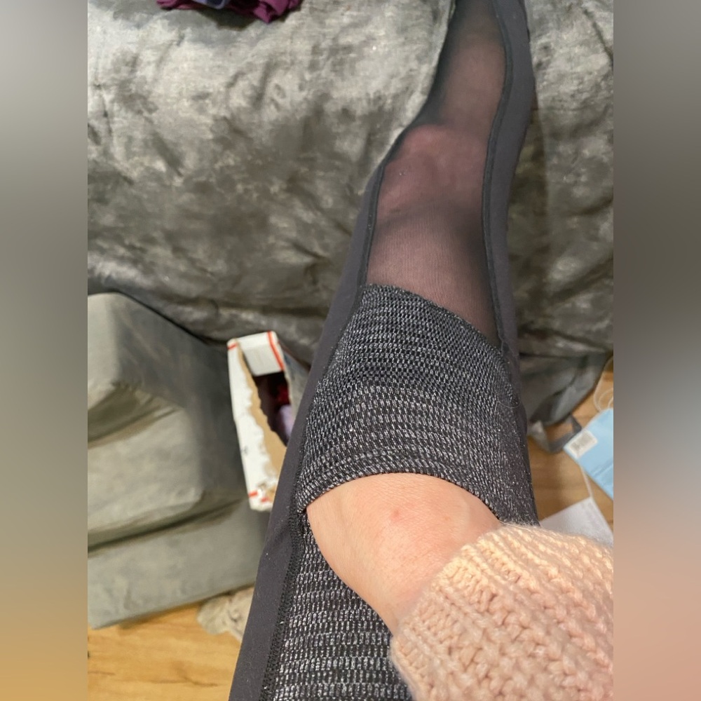 Beyond Yoga Leggings𓃰♫♪ - Picture 11 of 17